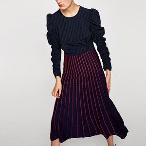 Zara Woman Orange and Navy Texture Knit Maxi Skirt